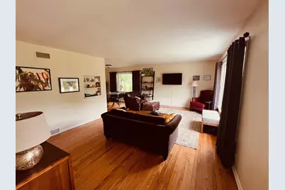 1725 Happ Road, Northbrook, IL 60062 - Photo 5