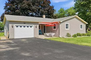 11505 S Grant St, Richmond, IL 60071 - Photo 1