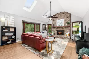 1N055 Coventry Dr, Carol Stream, IL 60188 - Photo 13