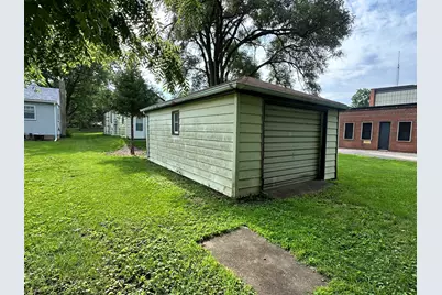 706 6th Avenue, Rock Falls, IL 61071 - Photo 5