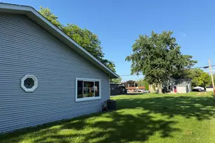 805 S 5th St, Oregon, IL 61061 - Photo 35