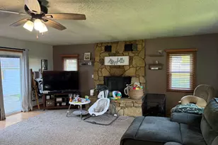 805 S 5th St, Oregon, IL 61061 - Photo 11