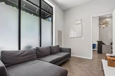 2223 W Belmont Avenue, Chicago, IL 60618 - Photo 5