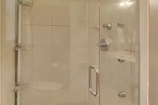 1935 N Sawyer Ave, Chicago, IL 60647 - Photo 11