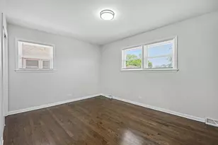 811 East End Ave, Hillside, IL 60162 - Photo 11