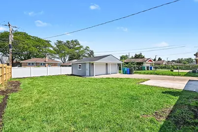 811 E End Avenue, Hillside, IL 60162 - Photo 23