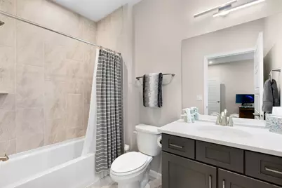 3233 Lincoln Prairie Boulevard, Aurora, IL 60503 - Photo 31