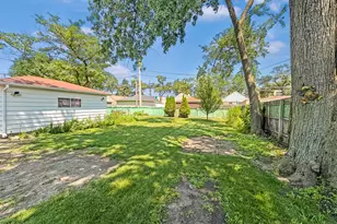 1113 Bristol Ave, Westchester, IL 60154 - Photo 11