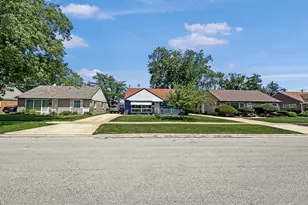 1113 Bristol Ave, Westchester, IL 60154 - Photo 1