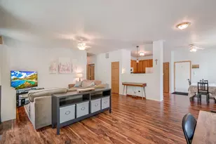 1901 W Crestview Circle, Romeoville, IL 60446 - Photo 9