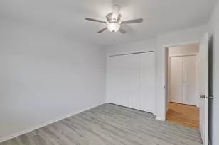 5226 Riverside Dr, Richton Park, IL 60471 - Photo 13