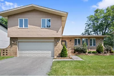 5226 Riverside Drive, Richton Park, IL 60471 - Photo 1