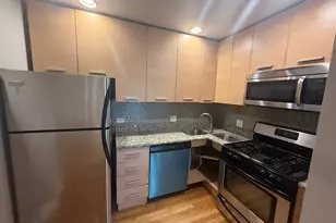 6954 N Greenview Ave, Chicago, IL 60626 - Photo 7