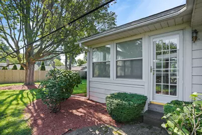 1419 W Saint James Place, Arlington Heights, IL 60005 - Photo 25