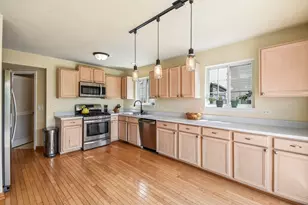 2024 Harrison Ave, Mundelein, IL 60060 - Photo 11