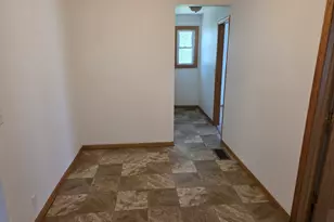 1212 12th Ave, Sterling, IL 61081 - Photo 13