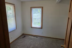 1212 12th Ave, Sterling, IL 61081 - Photo 15