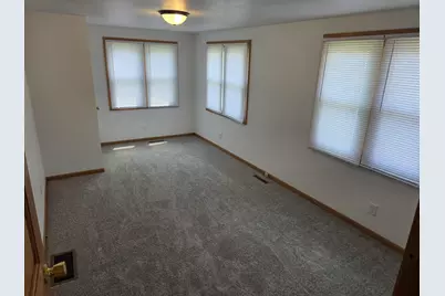1212 12th Avenue, Sterling, IL 61081 - Photo 9