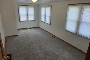 1212 12th Ave, Sterling, IL 61081 - Photo 9