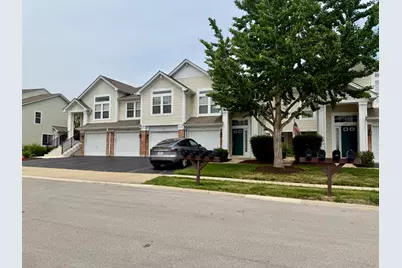 1150 Hawthorne Lane #1150, Elk Grove Village, IL 60007 - Photo 1