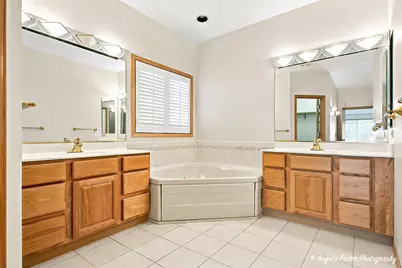 8420 Saint Moritz Drive, Spring Grove, IL 60081 - Photo 13