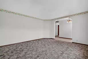 307 W Lincoln Ave, Gardner, IL 60424 - Photo 5