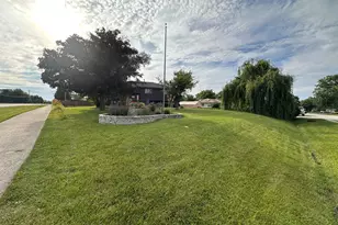 19834 Greenview Ave, Mokena, IL 60448 - Photo 3