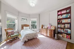 425 Greenwood St, Evanston, IL 60201 - Photo 21