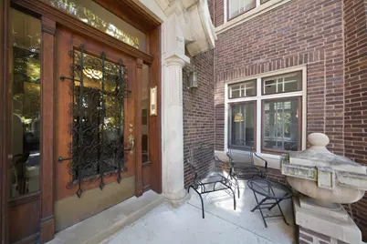 425 Greenwood Street #1E, Evanston, IL 60201 - Photo 3