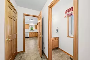 219 Acorn Dr, Poplar Grove, IL 61065 - Photo 21