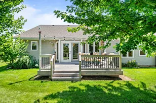 219 Acorn Dr, Poplar Grove, IL 61065 - Photo 15