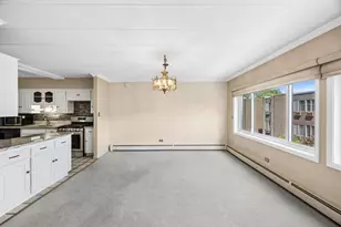 1139 Leavitt Ave, Flossmoor, IL 60422 - Photo 7