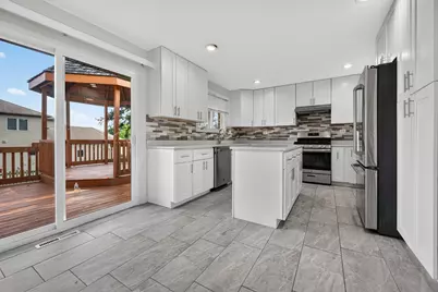 16W707 90th Street, Willowbrook, IL 60527 - Photo 5