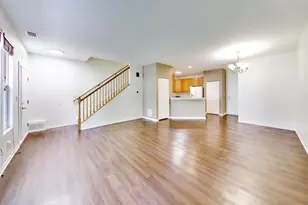 131 Springbrook Trail S, Oswego, IL 60543 - Photo 5