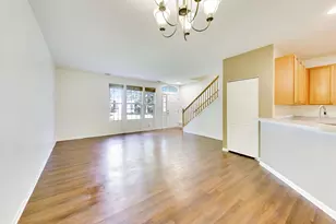 131 Springbrook Trail S, Oswego, IL 60543 - Photo 3
