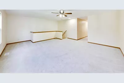 131 Springbrook Trail S, Oswego, IL 60543 - Photo 11