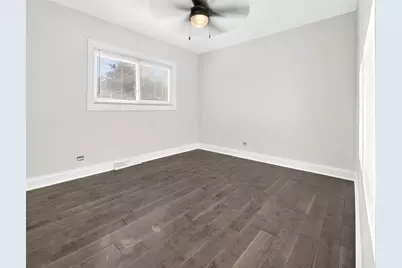800 Ridgemoor Drive W, Willowbrook, IL 60527 - Photo 15