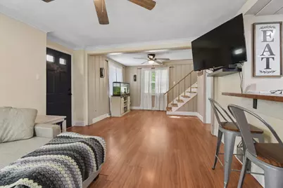 34690 N Nokomis Trail, McHenry, IL 60050 - Photo 9
