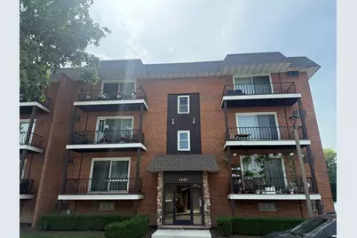 1442 Carriage Lane #2, Westmont, IL 60559 - Photo 1