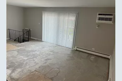 1442 Carriage Lane #2, Westmont, IL 60559 - Photo 3