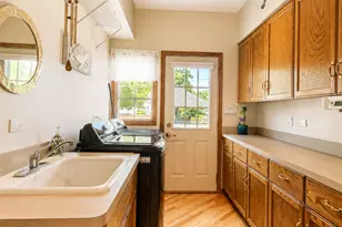 6904 Irish Ct, Darien, IL 60561 - Photo 33