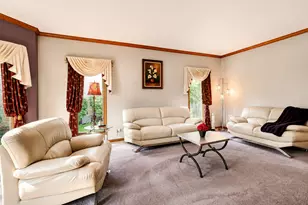 6904 Irish Ct, Darien, IL 60561 - Photo 11