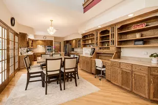 6904 Irish Ct, Darien, IL 60561 - Photo 19