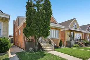 5011 S Kilbourn Ave, Chicago, IL 60632 - Photo 3
