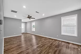 1503 Eadens Pl, Dixon, IL 61021 - Photo 9