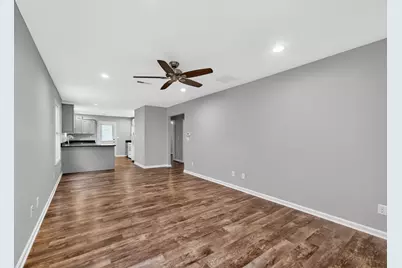 1503 Eadens Place, Dixon, IL 61021 - Photo 5