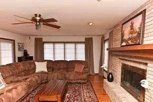 520 Schauer Ln, Rockford, IL 61107 - Photo 15