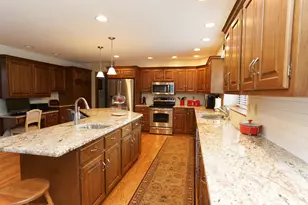 520 Schauer Ln, Rockford, IL 61107 - Photo 19