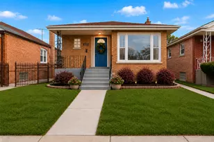 12321 S Green St, Calumet Park, IL 60827 - Photo 1