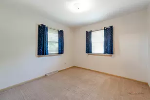 3615 Grandmore Ave, Gurnee, IL 60031 - Photo 15
